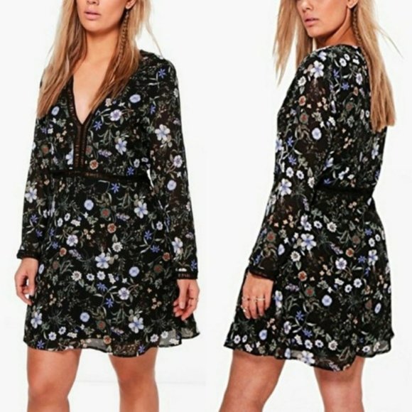 Boohoo Dresses & Skirts - Boohoo Black Floral V Neck Dress